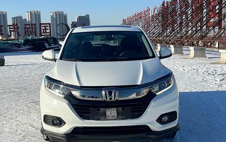 Honda Vezel, 2022 год, 1 590 000 рублей, 2 фотография