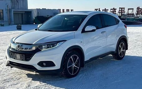 Honda Vezel, 2022 год, 1 590 000 рублей, 3 фотография