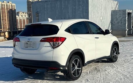 Honda Vezel, 2022 год, 1 590 000 рублей, 8 фотография