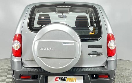 Chevrolet Niva I рестайлинг, 2015 год, 750 000 рублей, 5 фотография