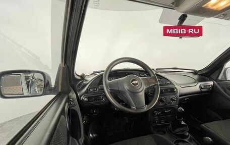 Chevrolet Niva I рестайлинг, 2015 год, 750 000 рублей, 8 фотография