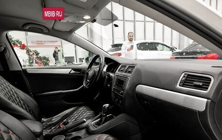 Volkswagen Jetta VI, 2018 год, 1 280 000 рублей, 15 фотография