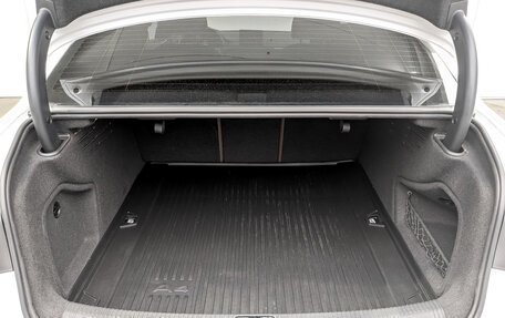 Audi A4, 2019 год, 2 995 000 рублей, 10 фотография