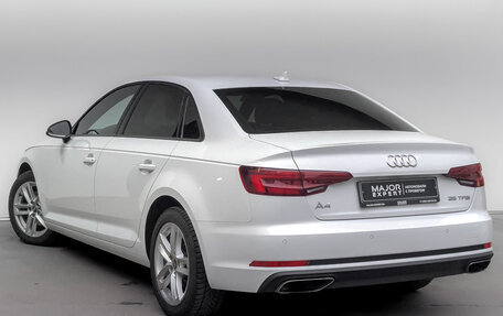 Audi A4, 2019 год, 2 995 000 рублей, 7 фотография