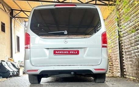 Mercedes-Benz V-Класс, 2019 год, 7 000 000 рублей, 4 фотография