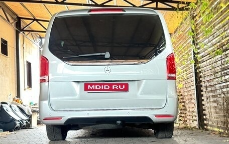 Mercedes-Benz V-Класс, 2019 год, 7 000 000 рублей, 6 фотография