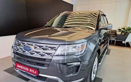 Ford Explorer VI, 2018 год, 3 650 000 рублей, 1 фотография