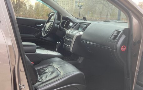 Nissan Murano, 2010 год, 900 000 рублей, 10 фотография