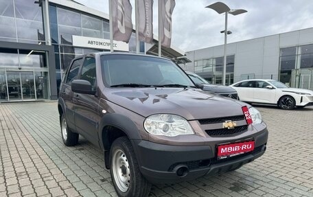 Chevrolet Niva I рестайлинг, 2019 год, 779 000 рублей, 1 фотография