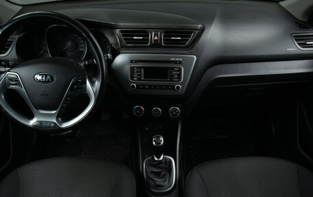 KIA Rio III рестайлинг, 2016 год, 999 000 рублей, 8 фотография