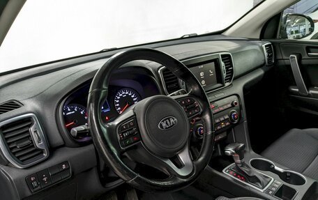 KIA Sportage IV рестайлинг, 2018 год, 1 850 000 рублей, 13 фотография