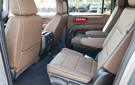 Chevrolet Suburban, 2025 год, 13 250 000 рублей, 11 фотография