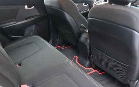 KIA Sportage III, 2010 год, 775 000 рублей, 11 фотография