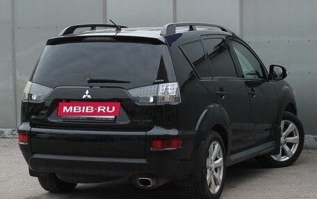 Mitsubishi Outlander III рестайлинг 3, 2011 год, 985 000 рублей, 2 фотография