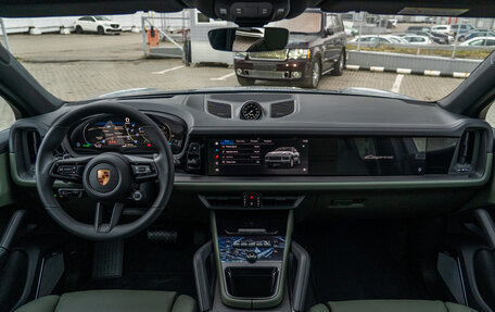 Porsche Cayenne III, 2025 год, 18 700 000 рублей, 15 фотография