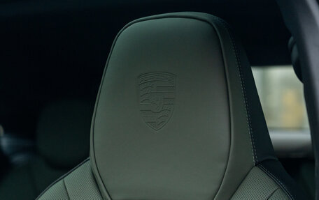 Porsche Cayenne III, 2025 год, 18 700 000 рублей, 28 фотография