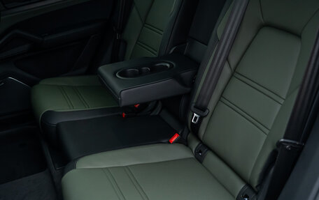 Porsche Cayenne III, 2025 год, 18 700 000 рублей, 25 фотография