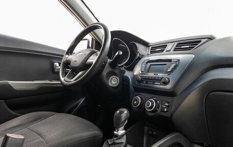 KIA Rio III рестайлинг, 2013 год, 948 000 рублей, 25 фотография