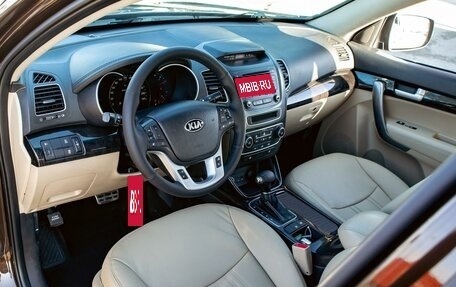 KIA Sorento II рестайлинг, 2014 год, 1 655 000 рублей, 13 фотография