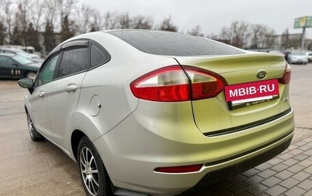 Ford Fiesta, 2015 год, 800 000 рублей, 8 фотография