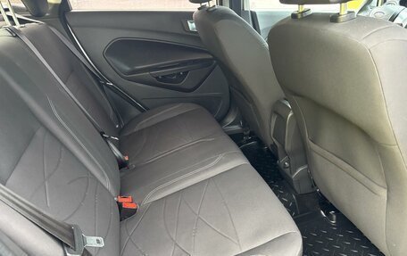 Ford Fiesta, 2015 год, 800 000 рублей, 22 фотография