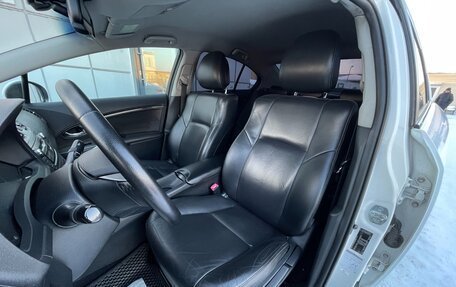 Toyota Avensis III рестайлинг, 2011 год, 1 397 000 рублей, 12 фотография