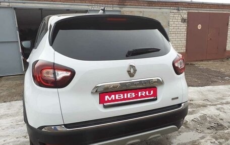 Renault Kaptur I рестайлинг, 2021 год, 1 970 000 рублей, 6 фотография