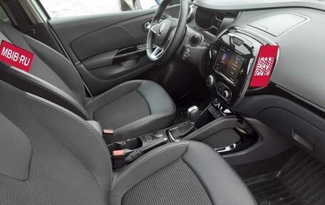 Renault Kaptur I рестайлинг, 2021 год, 1 970 000 рублей, 9 фотография