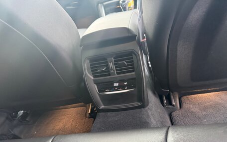 BMW 3 серия, 2020 год, 3 650 000 рублей, 12 фотография