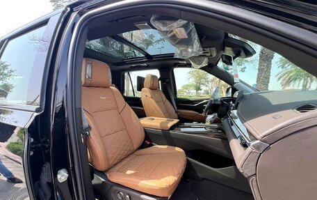 Cadillac Escalade V, 2024 год, 13 750 000 рублей, 13 фотография