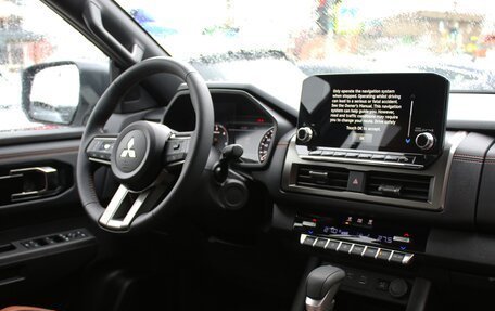 Mitsubishi L200, 2025 год, 5 600 000 рублей, 8 фотография