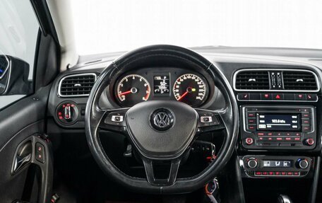 Volkswagen Polo VI (EU Market), 2017 год, 1 270 000 рублей, 9 фотография