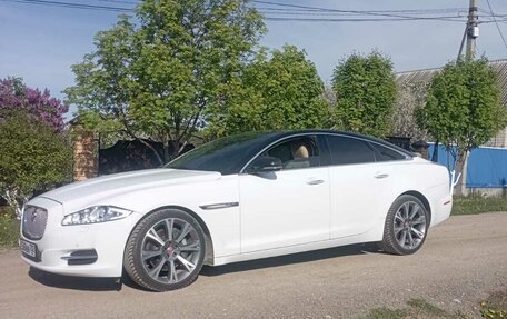 Jaguar XJ IV (X351), 2015 год, 3 500 000 рублей, 9 фотография