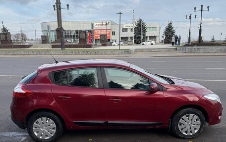 Renault Megane III, 2011 год, 580 000 рублей, 4 фотография