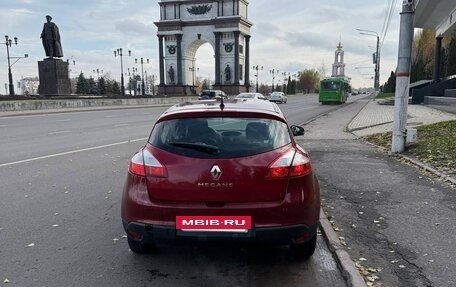Renault Megane III, 2011 год, 580 000 рублей, 2 фотография