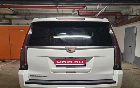 Cadillac Escalade IV, 2020 год, 4 400 000 рублей, 5 фотография