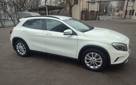 Mercedes-Benz GLA, 2014 год, 1 950 000 рублей, 3 фотография