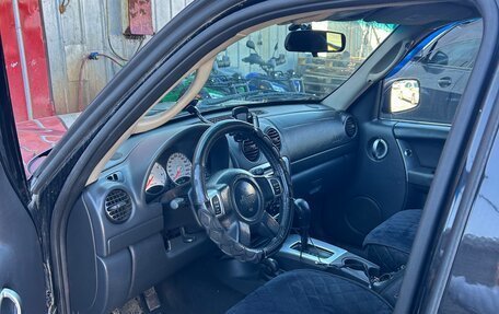 Jeep Cherokee, 2004 год, 630 000 рублей, 7 фотография