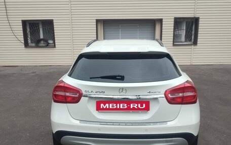 Mercedes-Benz GLA, 2014 год, 1 950 000 рублей, 4 фотография