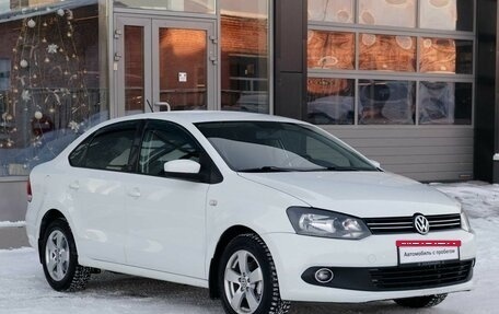 Volkswagen Polo VI (EU Market), 2014 год, 800 000 рублей, 3 фотография