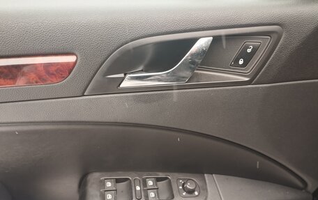 Skoda Superb III рестайлинг, 2011 год, 920 000 рублей, 2 фотография