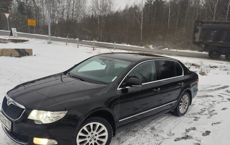 Skoda Superb III рестайлинг, 2011 год, 920 000 рублей, 12 фотография