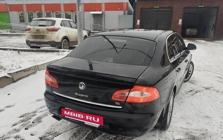 Skoda Superb III рестайлинг, 2011 год, 920 000 рублей, 14 фотография