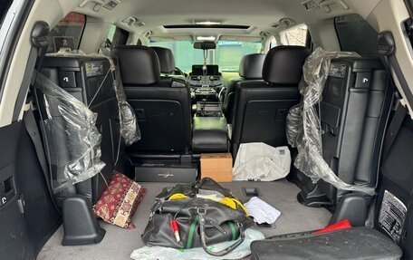 Toyota Land Cruiser 200, 2014 год, 4 450 000 рублей, 13 фотография