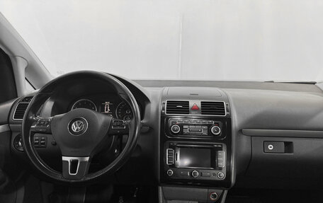 Volkswagen Touran III, 2011 год, 1 090 000 рублей, 14 фотография