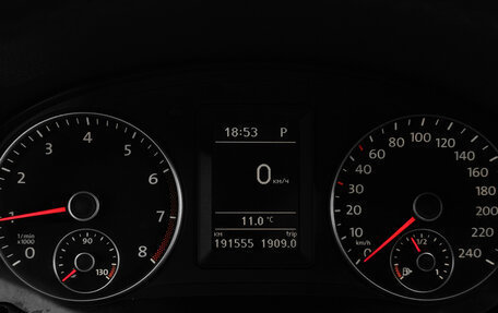 Volkswagen Touran III, 2011 год, 1 090 000 рублей, 22 фотография