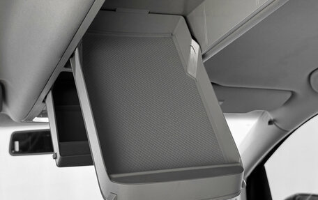 Volkswagen Touran III, 2011 год, 1 090 000 рублей, 20 фотография