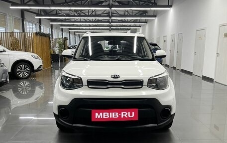 KIA Soul II рестайлинг, 2017 год, 1 545 000 рублей, 3 фотография