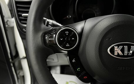 KIA Soul II рестайлинг, 2017 год, 1 545 000 рублей, 19 фотография