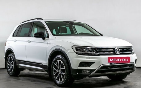 Volkswagen Tiguan II, 2019 год, 2 940 000 рублей, 3 фотография